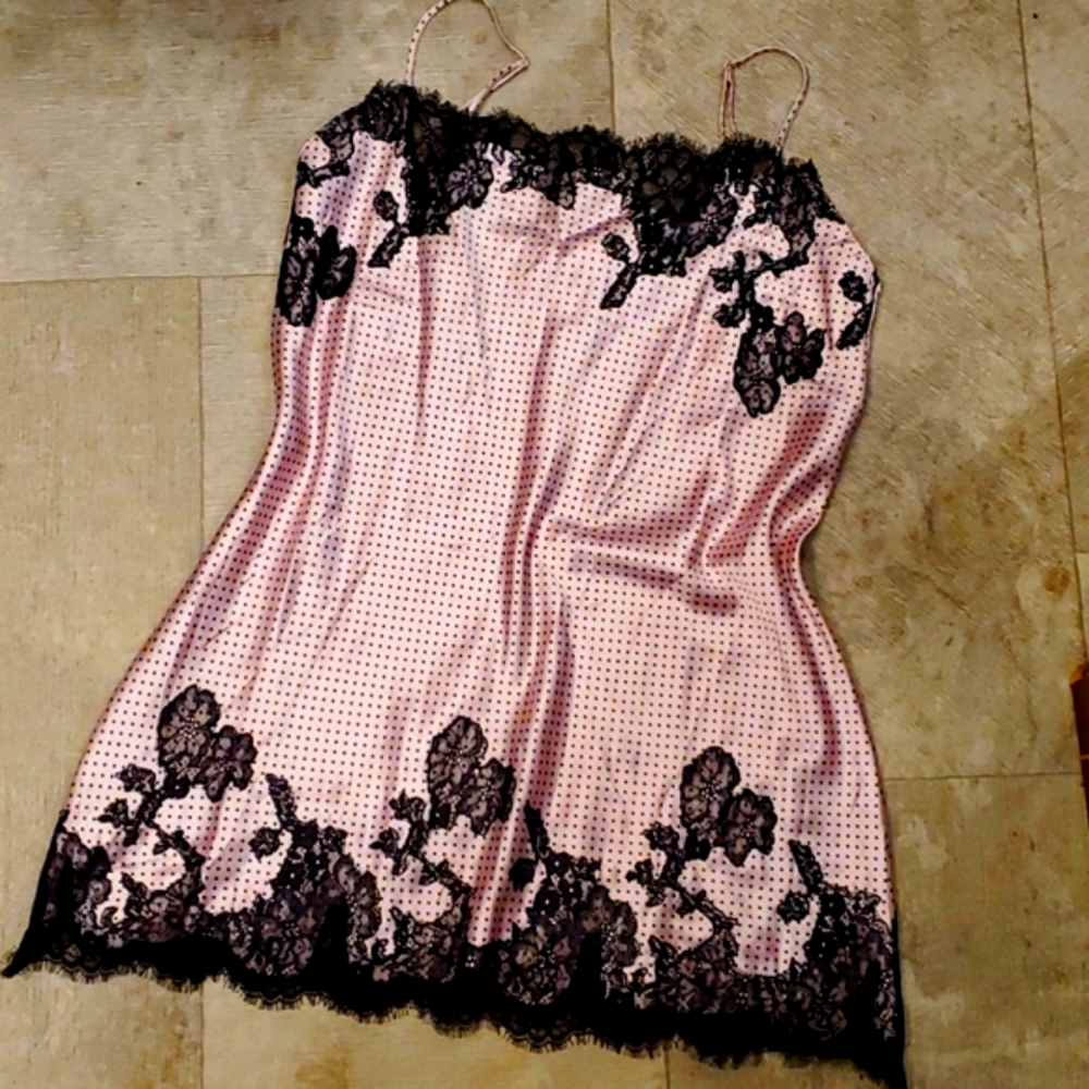 VS Nighty